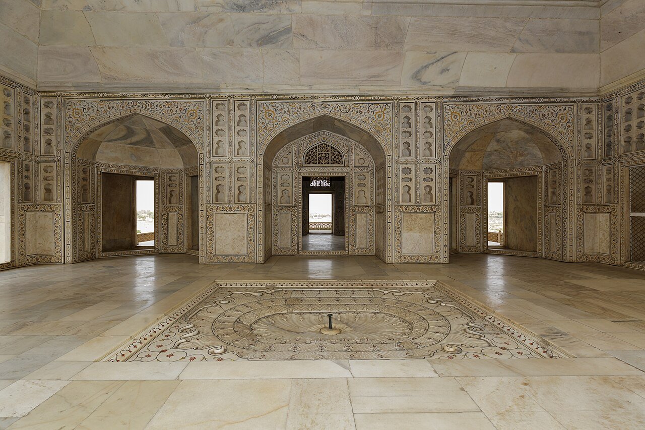 Marble interior with arches at Agra Fort