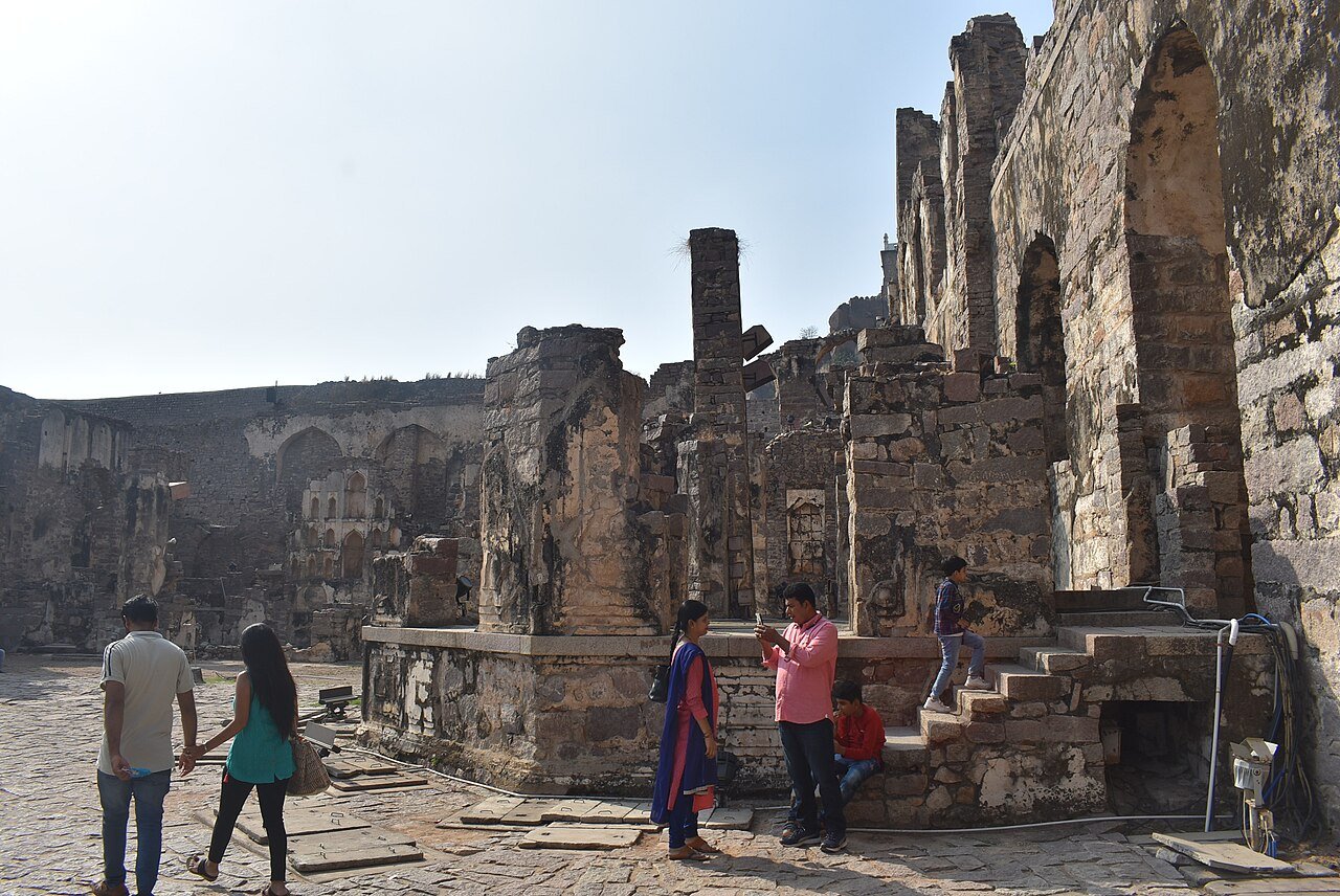 Ruined hall at Golconda Fort