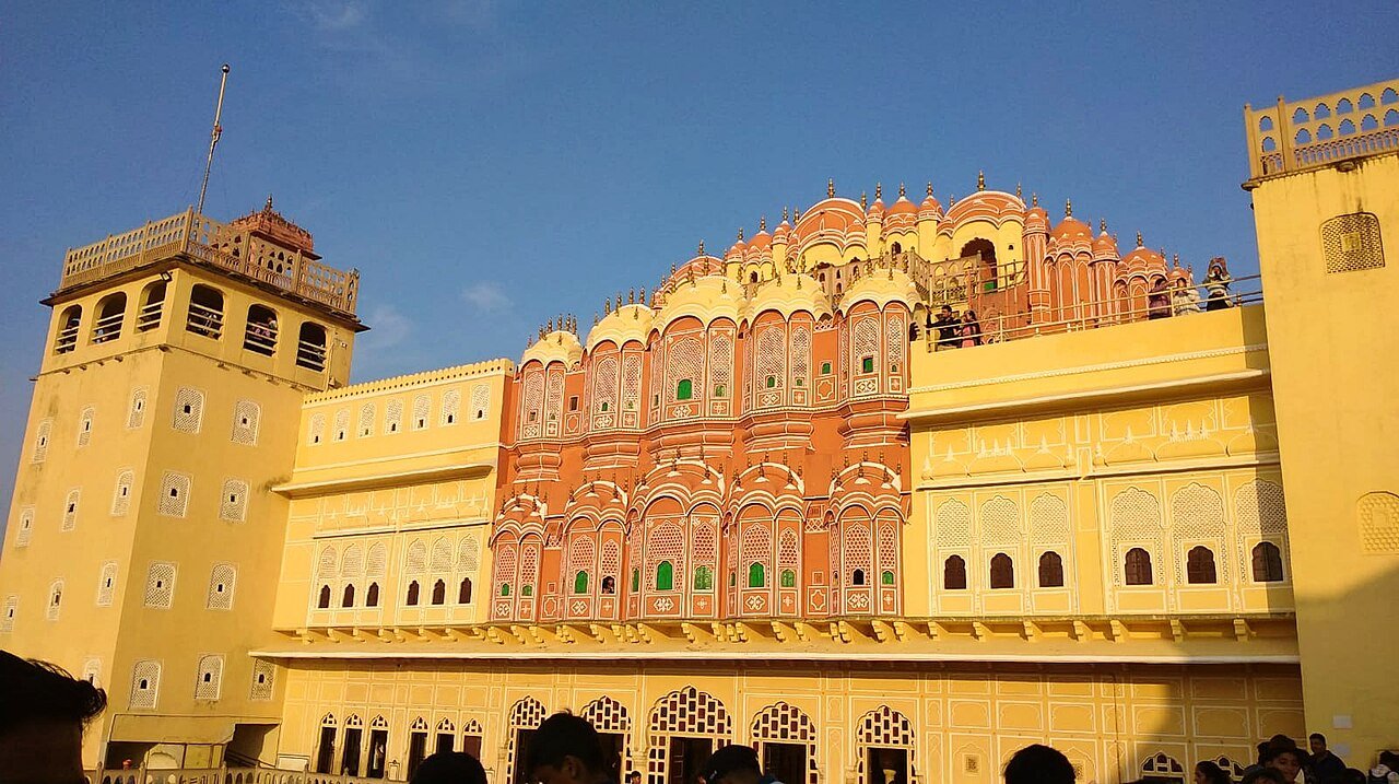 Front view of the Hawa Mahal in Jaipur