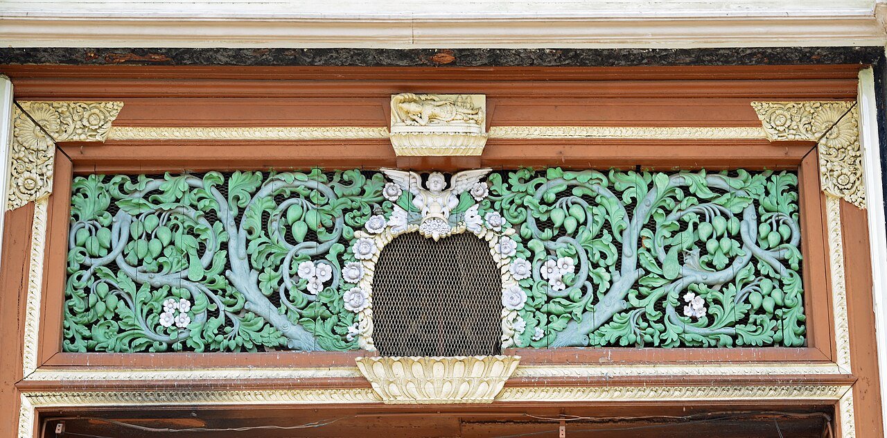 Decorative panel above a window at Jaganmohan Palace