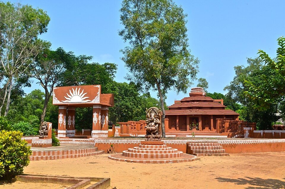 Natya Mandap, the dance hall in front of the Konark Sun Temple, on its carved platform