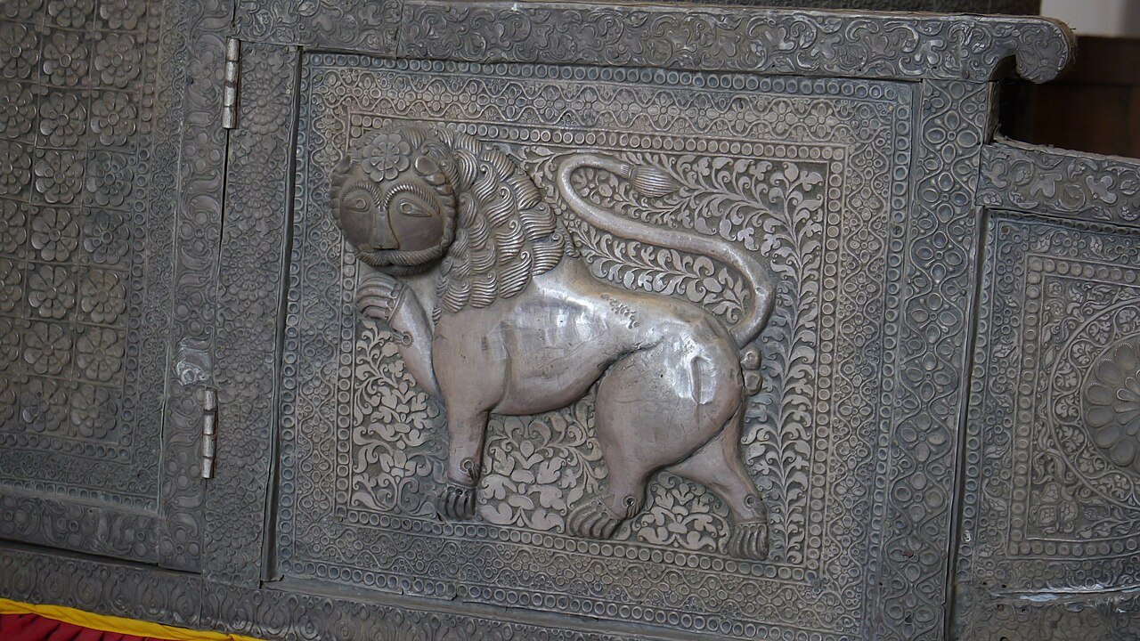 Carved stone royal emblem at Mehrangarh Fort