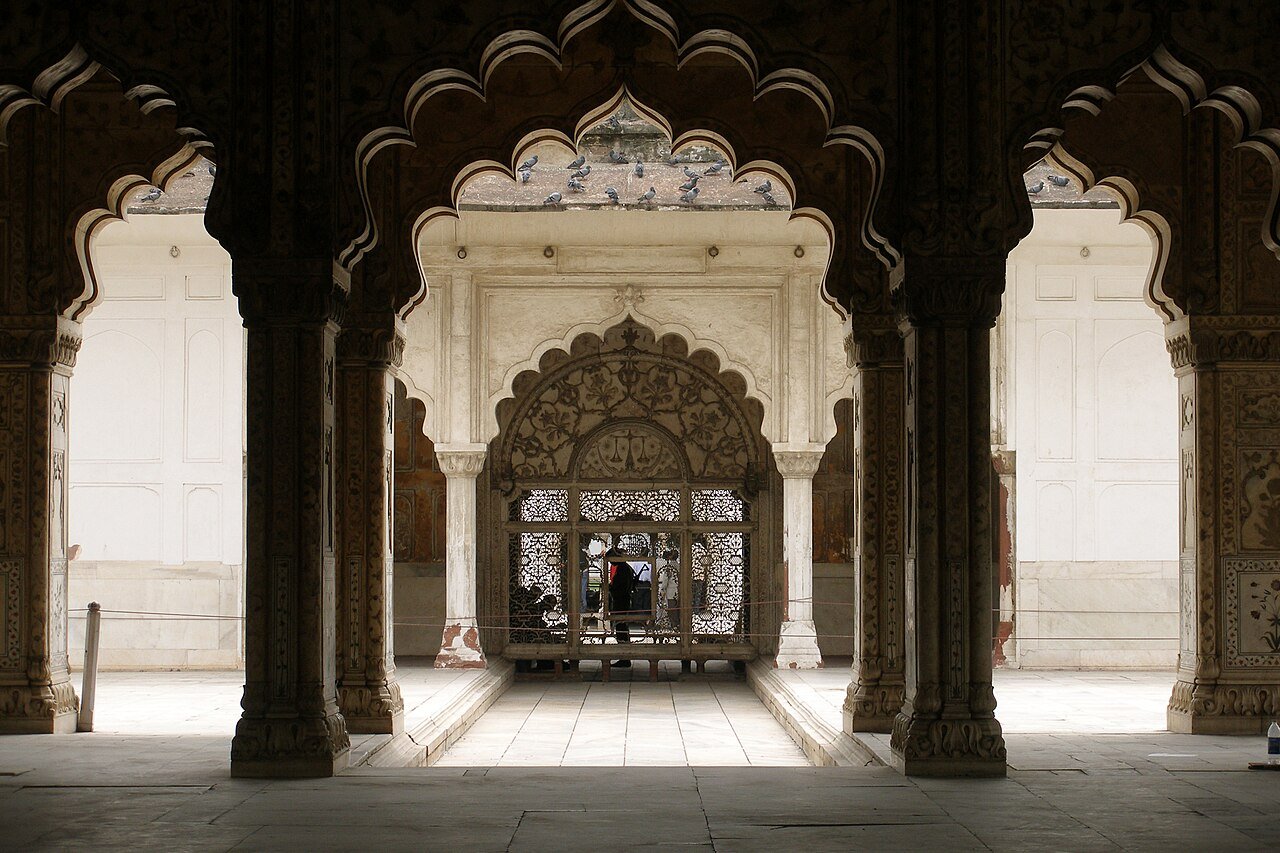 Mughal arches inside the Red Fort